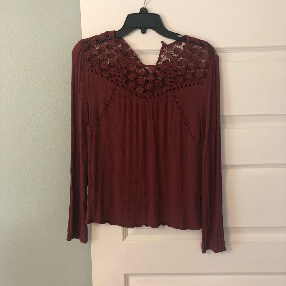 Lacey top